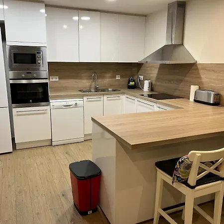 Apartment En La Playa. Free Parking. Free Wifi *